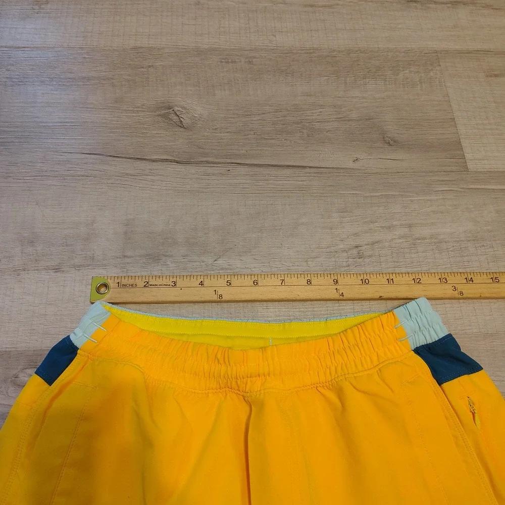 Birddogs Classic Gym Shorts Lot of 2 Mens Small Yellow Navy Blue Lined Athletic